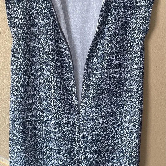 Dalia casual dress in blue and gray sleeveless zip back - Picture 6 of 9